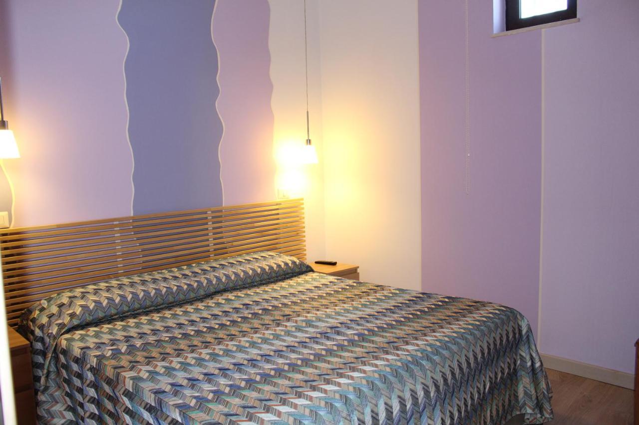 Bed and Breakfast Borgo Camicia In Barcellona Pozzo di Gotto Habitación foto