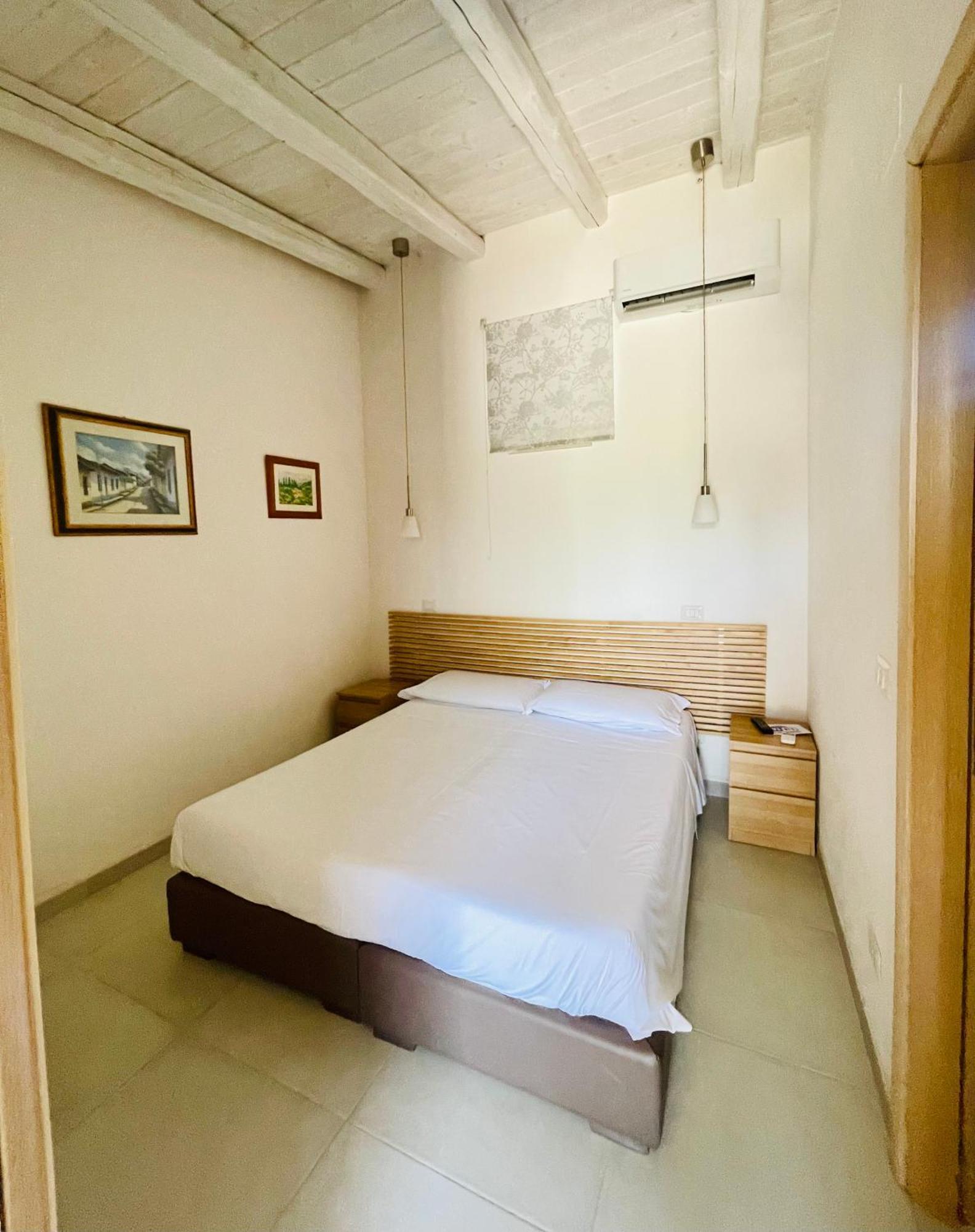 Bed and Breakfast Borgo Camicia In Barcellona Pozzo di Gotto Exterior foto