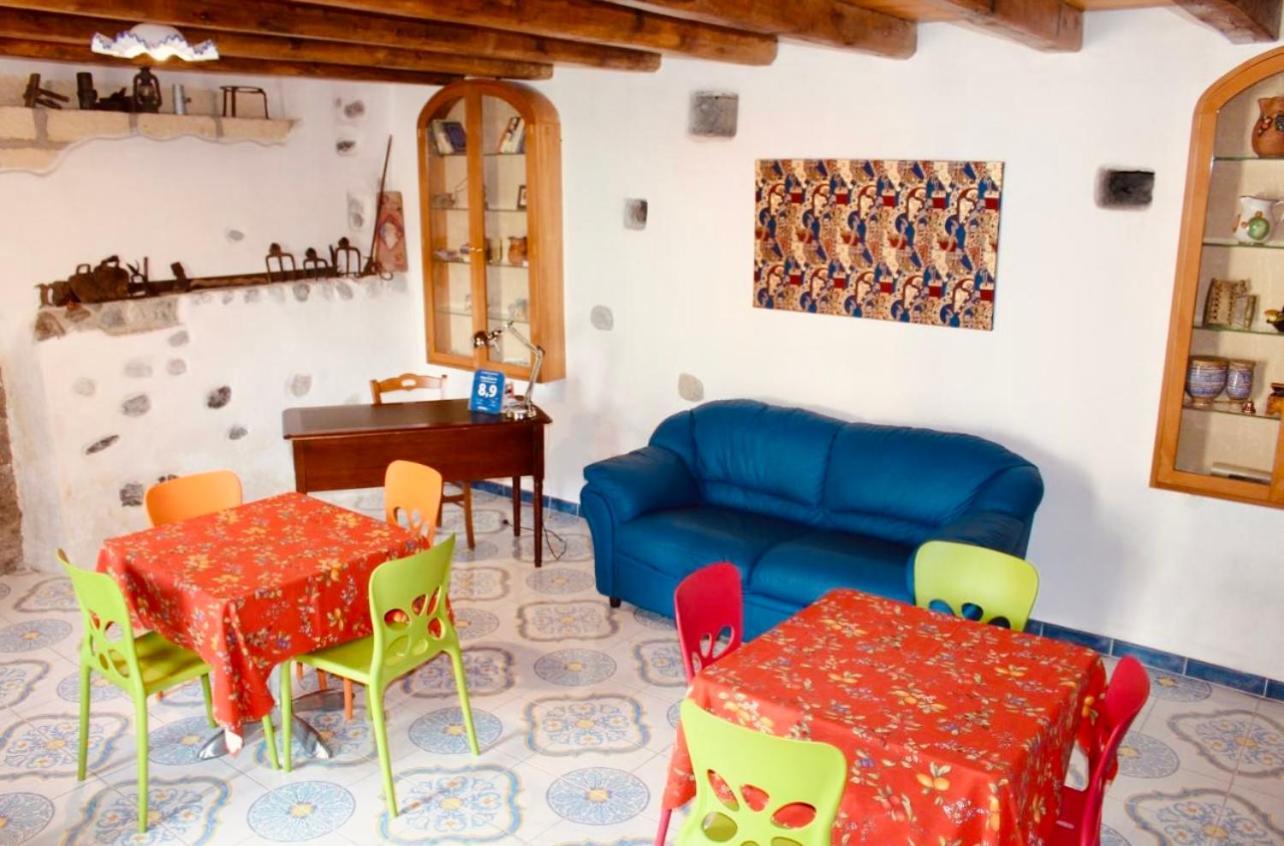 Bed and Breakfast Borgo Camicia In Barcellona Pozzo di Gotto Exterior foto